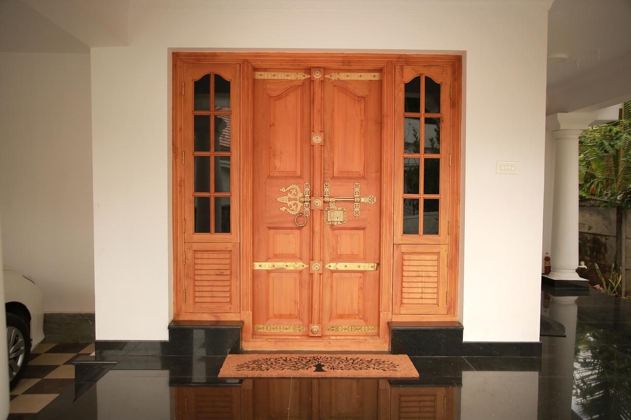 Luxury Villas Of Guruvāyūr 外观 照片